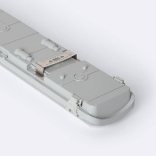 Réglette Etanche 60cm IP65 avec 2 Tubes LED Cristal 9w 2520lm